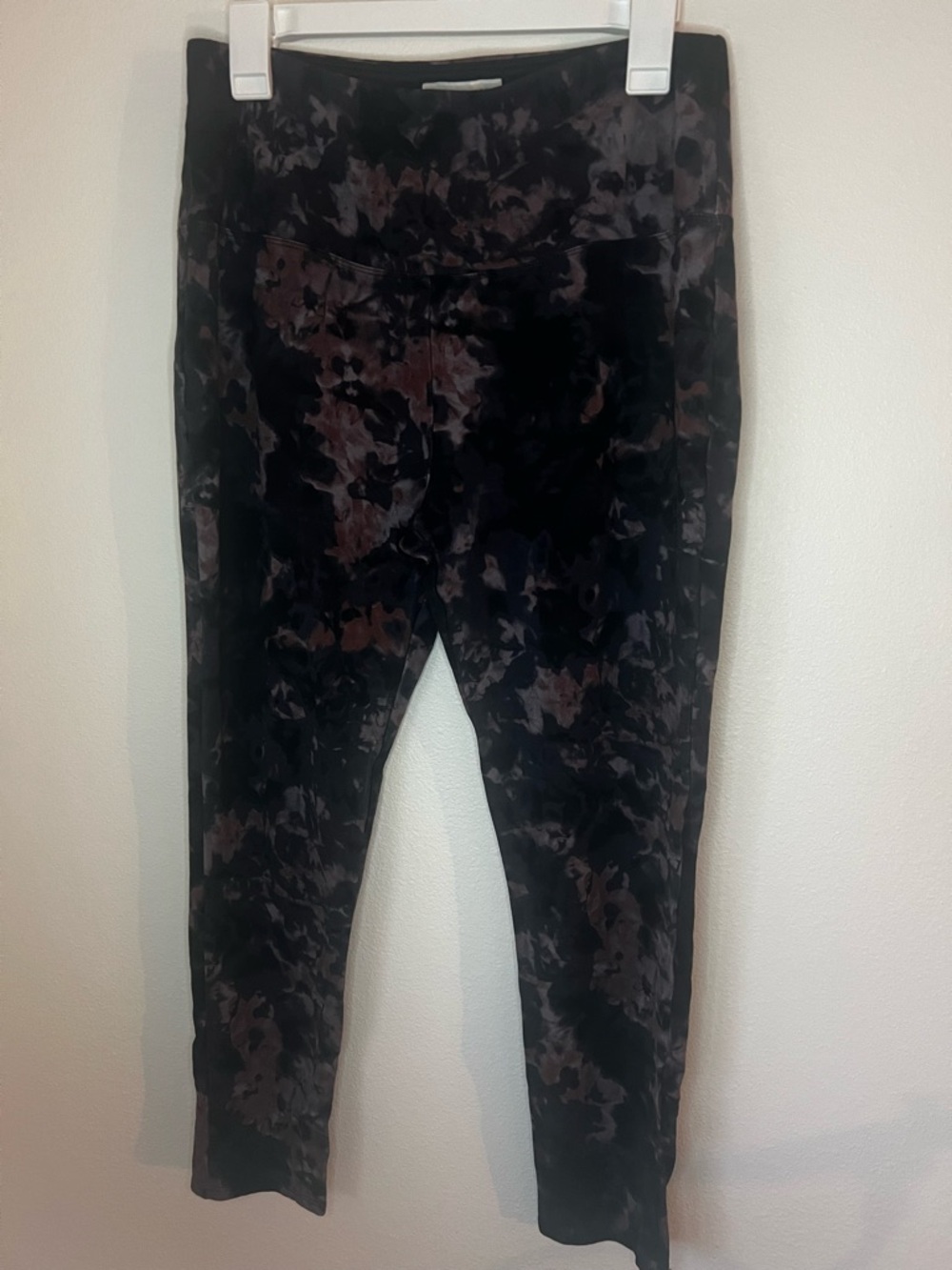 Rachel Zoe XL High Waisted Leggings Abstract Floral Black Pink Athleisure Pants